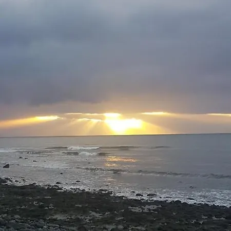La Casita Del Corazon * Castillo del Romeral