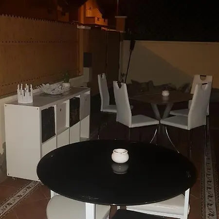 La Casita Del Corazon * Castillo del Romeral