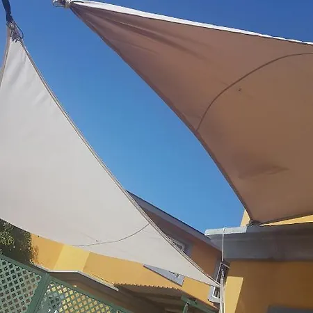 Frühstückspension La Casita Del Corazon Castillo del Romeral