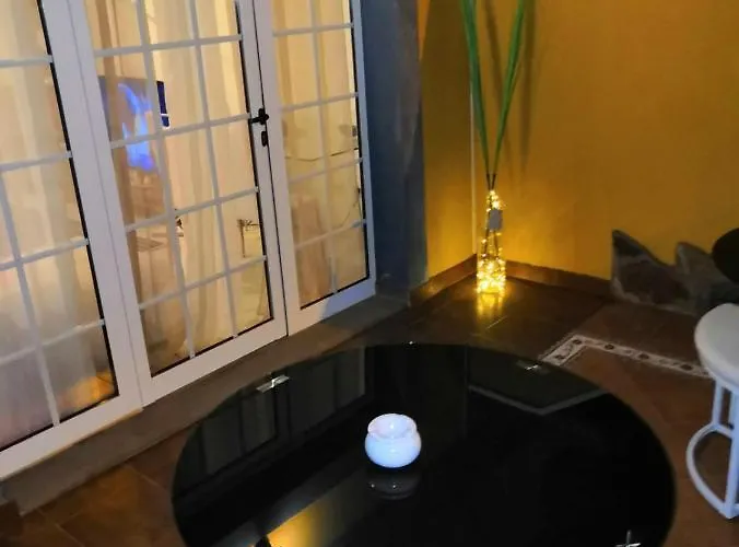 La Casita Del Corazon B&B Castillo del Romeral